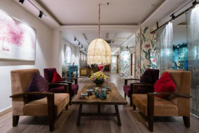  Asian Ruby Center Point Hotel  Хошимин